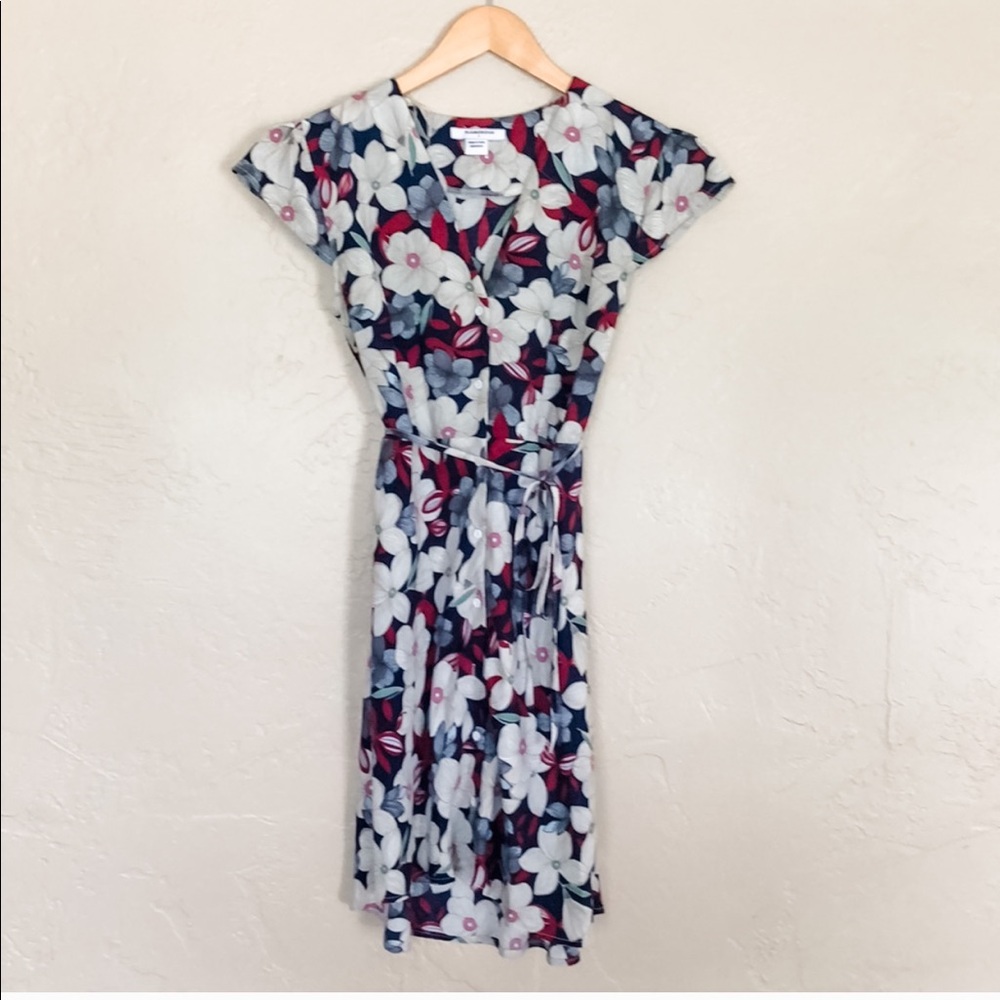 [glamorous] navy floral button-down dress